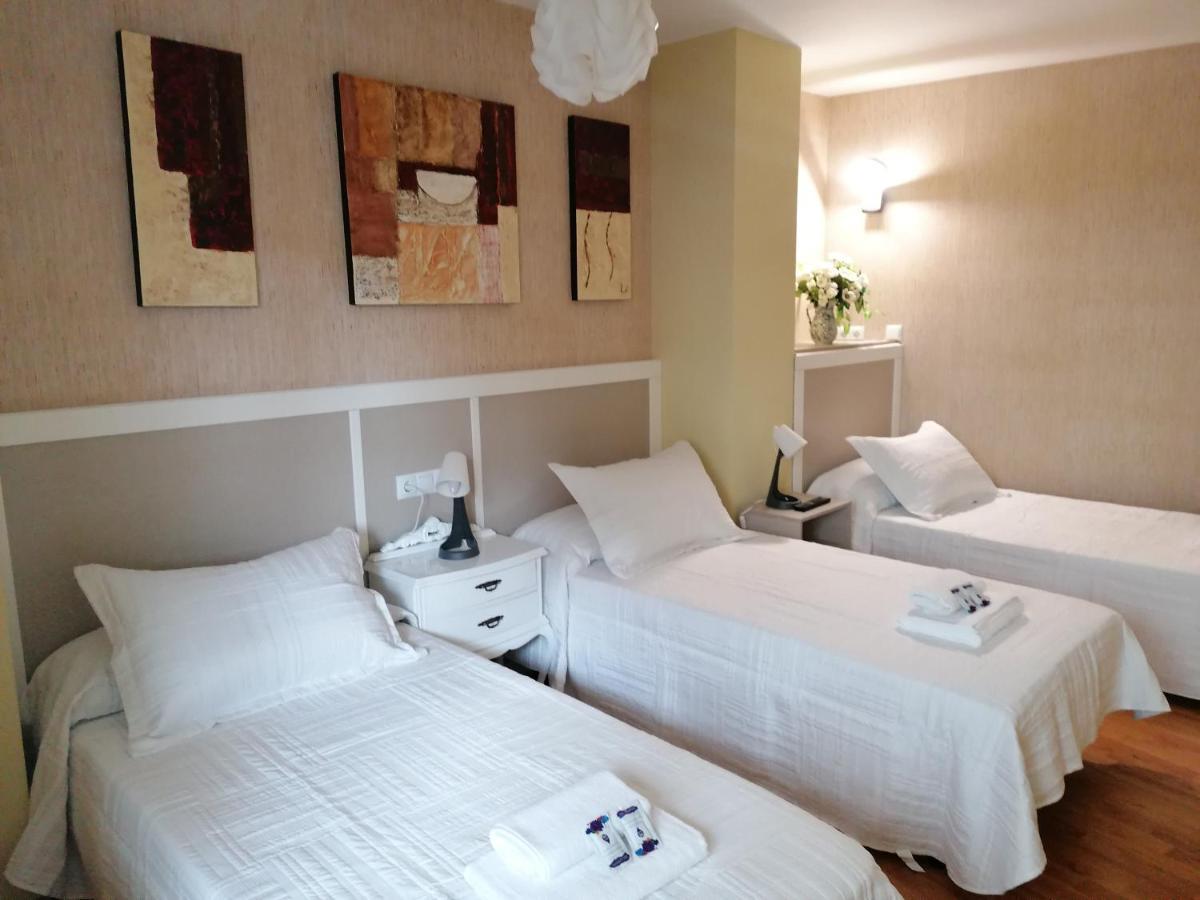 Cuatro Caminos Hotell Sarria Eksteriør bilde