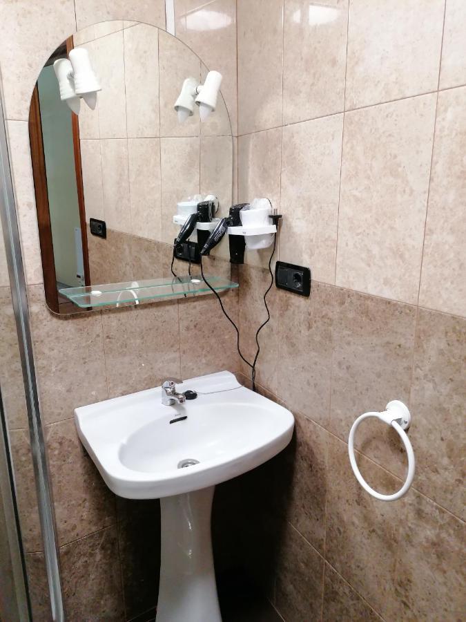 Cuatro Caminos Hotell Sarria Eksteriør bilde